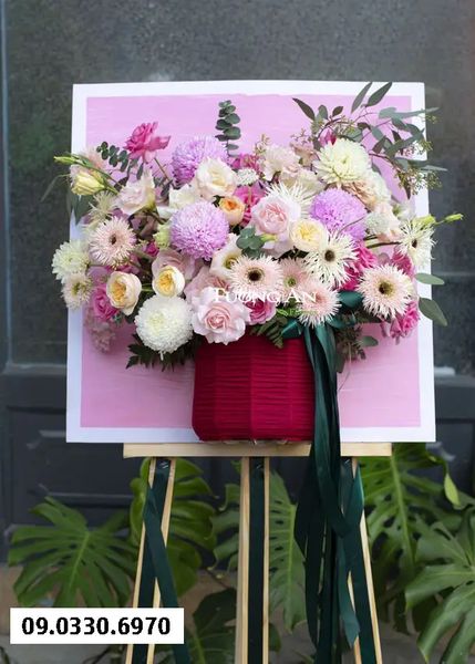 Kệ Tranh Hoa Sinh Nhật Công Ty