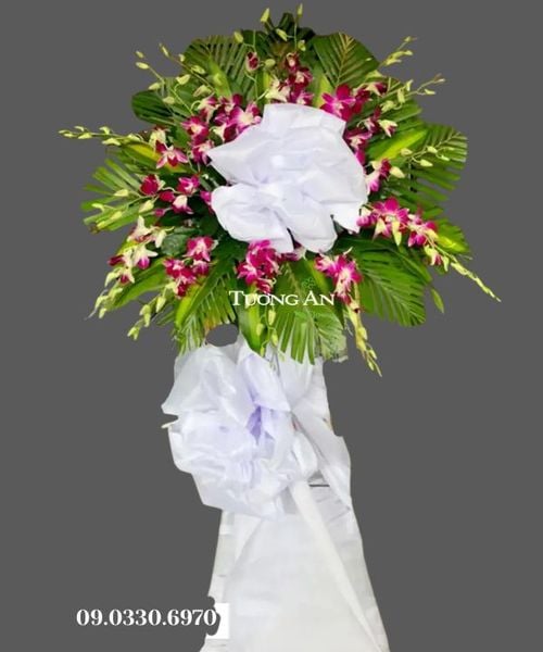 Vòng Hoa Chia Buồn Giá Rẻ