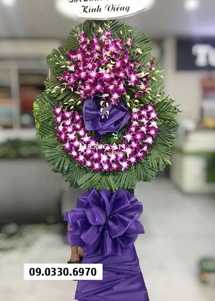 Vòng Hoa Viếng Đám Tang