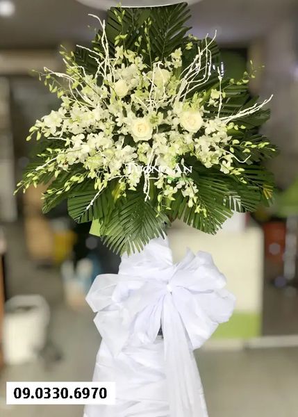 Vòng Hoa Chia Buồn Đám Tang