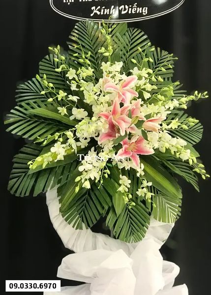 Vòng Hoa Viếng Giá Rẻ