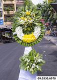  Vòng Hoa Phúng Viếng - B280 