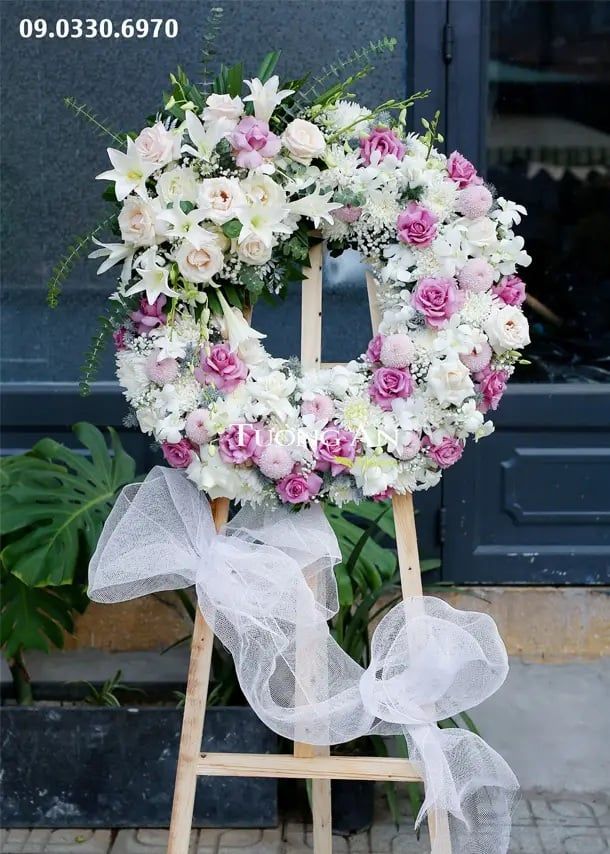  Vòng Hoa Thành Kính Phân Ưu - B357 