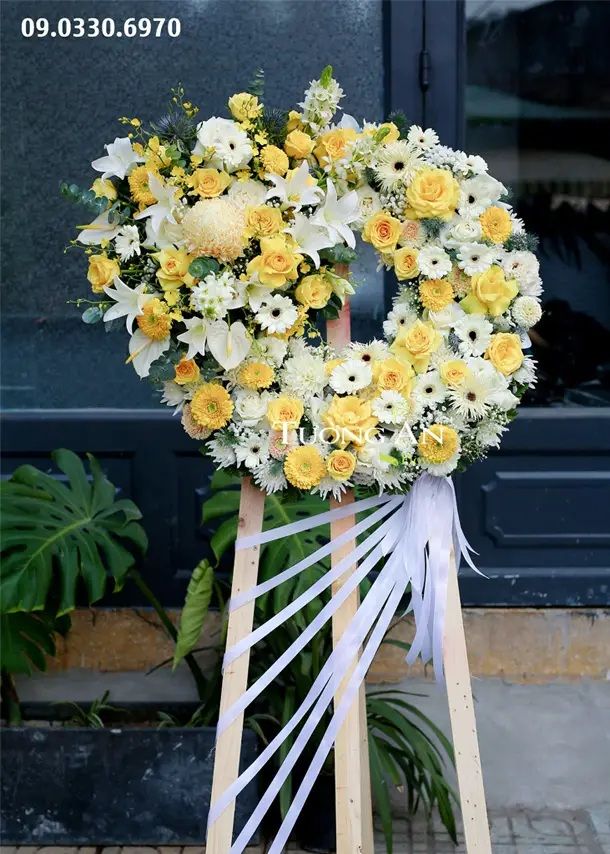  Vòng Hoa Viếng Người Đạo Phật - B358 