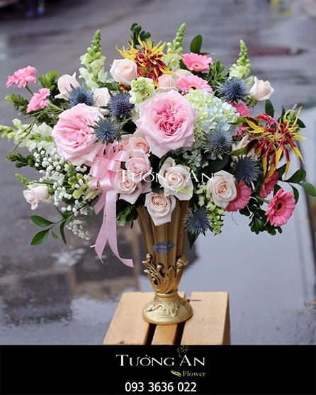 Bình Hoa Dịu Dàng