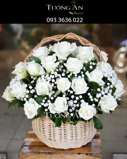 Giỏ Hoa Viếng Hồng Trắng