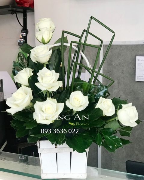 Hộp Hoa Viếng Chia Buồn