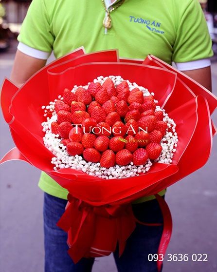 Bó Hoa Trái Cây Dâu Ơi