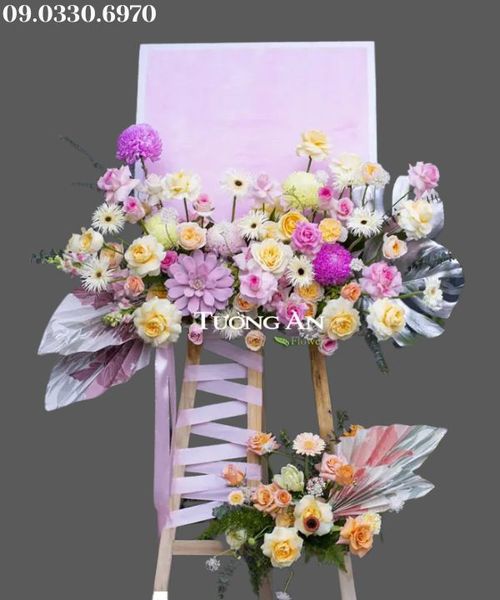 Kệ Tranh Hoa Chúc Mừng Duyên Dáng