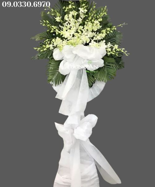 Vòng Hoa Tươi Viếng Đám Tang