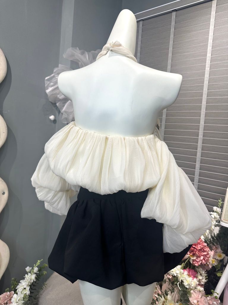 Set áo yếm tay bồng hở lưng phối cv tacka (c51)