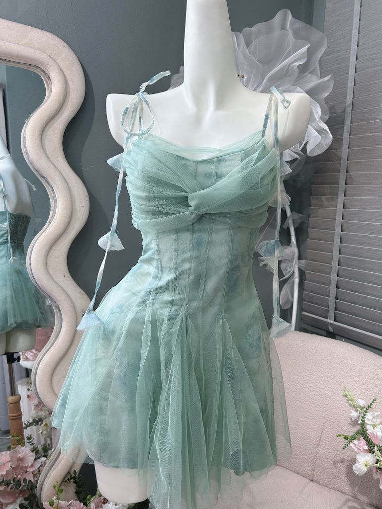 Đầm 2 dây voan xoè dáng ngắn ( D03 )