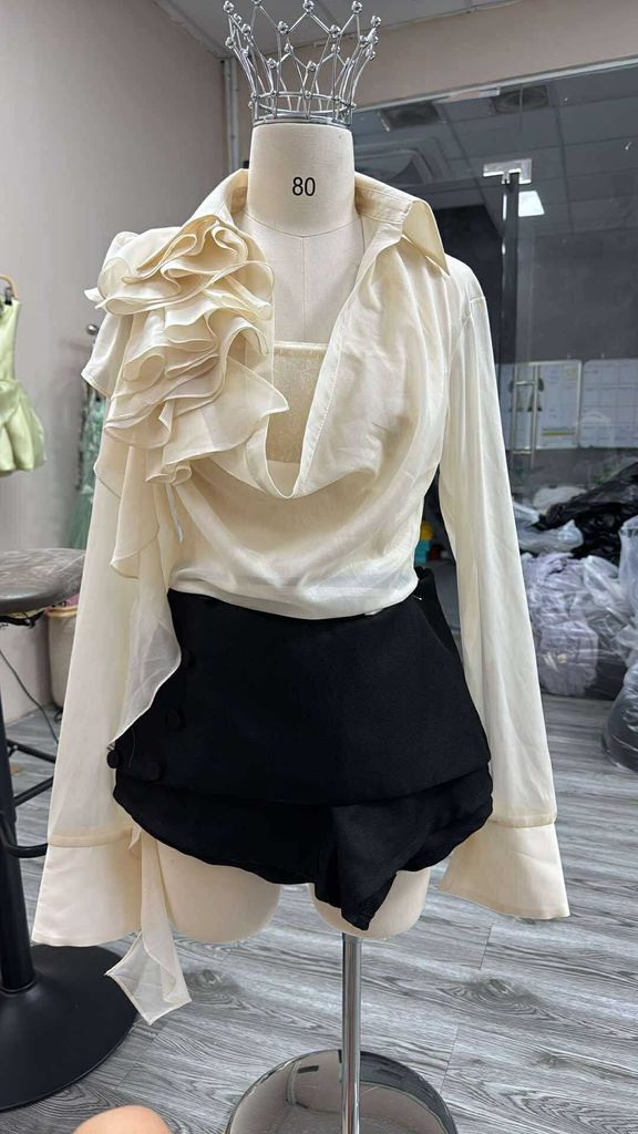 áo smi tay dài phối bèo 1 bên (kn07)