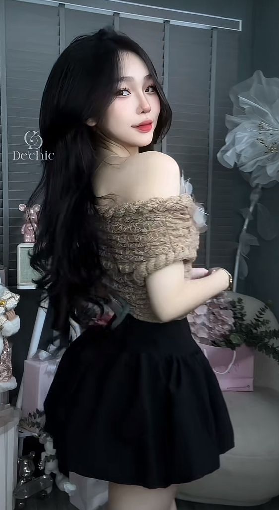 Set áo bẹt vai lưới dây thừng kèm hoa (E64)