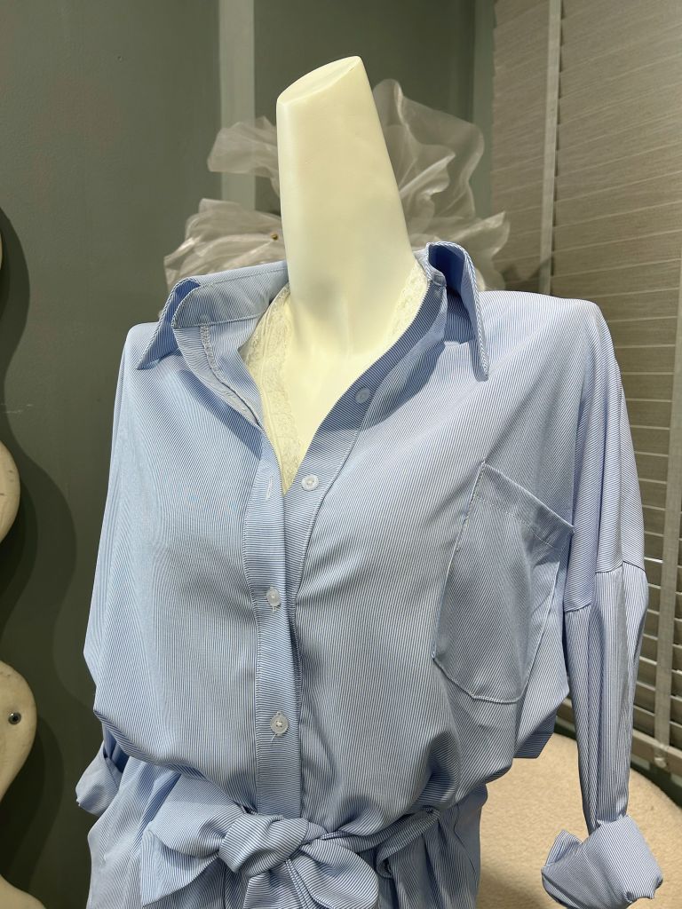 set đầm yếm ren + áo sơ mi dài tay (c48)