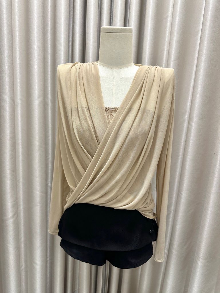 Set áo chéo tà tay dài kèm quây trong