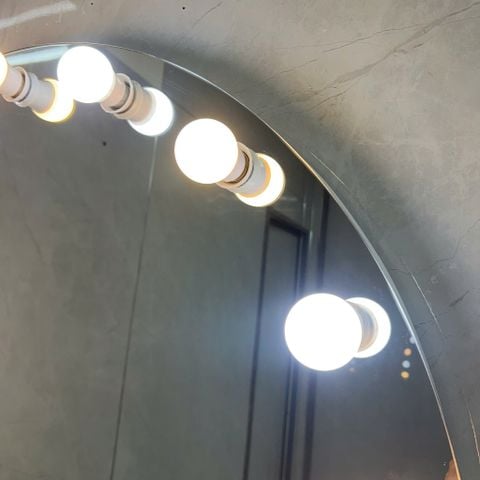 100x80cm Gương trang điểm đèn led AAArealhome V1KV BH trắng vàng