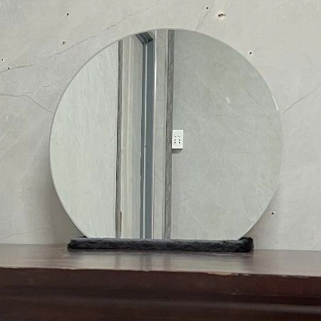 50x50cm Gương tròn đáy ngang để bàn AAArealhome TDN có đế
