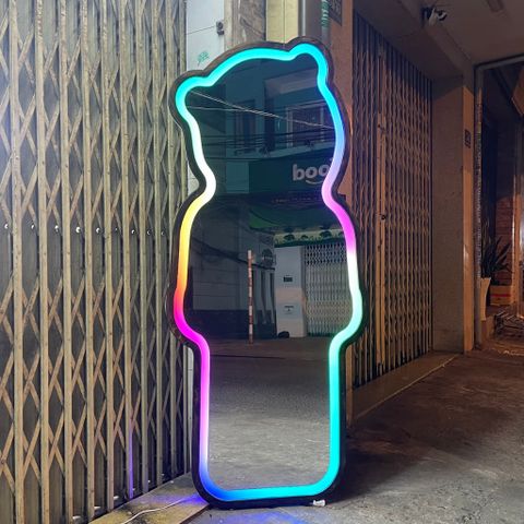 80x180cm Gương soi chú gấu khung gỗ AAArealhome GG Gương soi chú gấu khung gỗ đèn led chạy đuổi